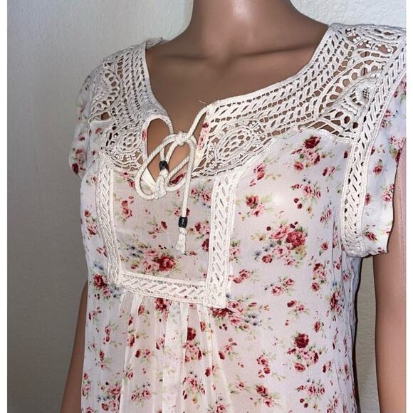 Daniel Rainn Cream & pink floral lightweight flowy tassel detail blouse/top SZ M - Picture 6 of 7